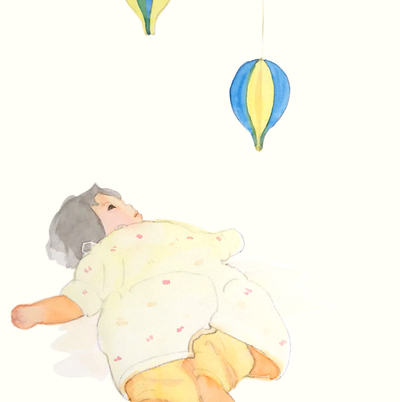 気球モビールと赤ちゃん